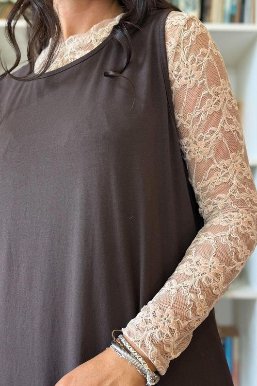 Love Lace Body Skim Top Oyster
